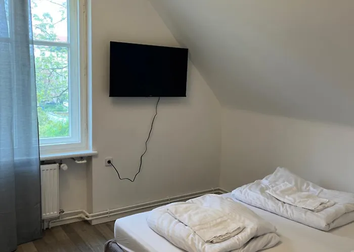 King David Garden Bed & Breakfast