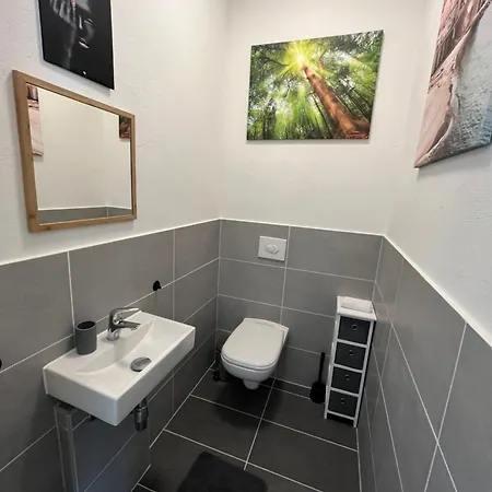 לינה וארוחת בוקר King David Garden